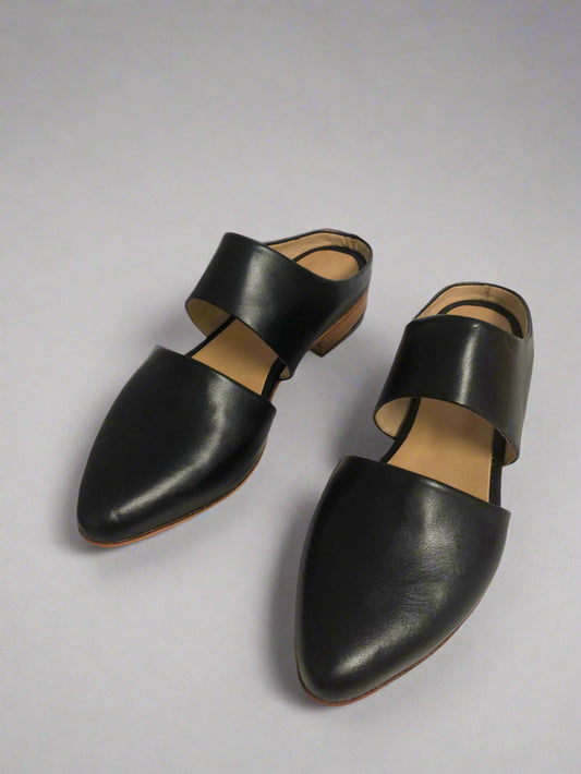 Mule in Black Size 39