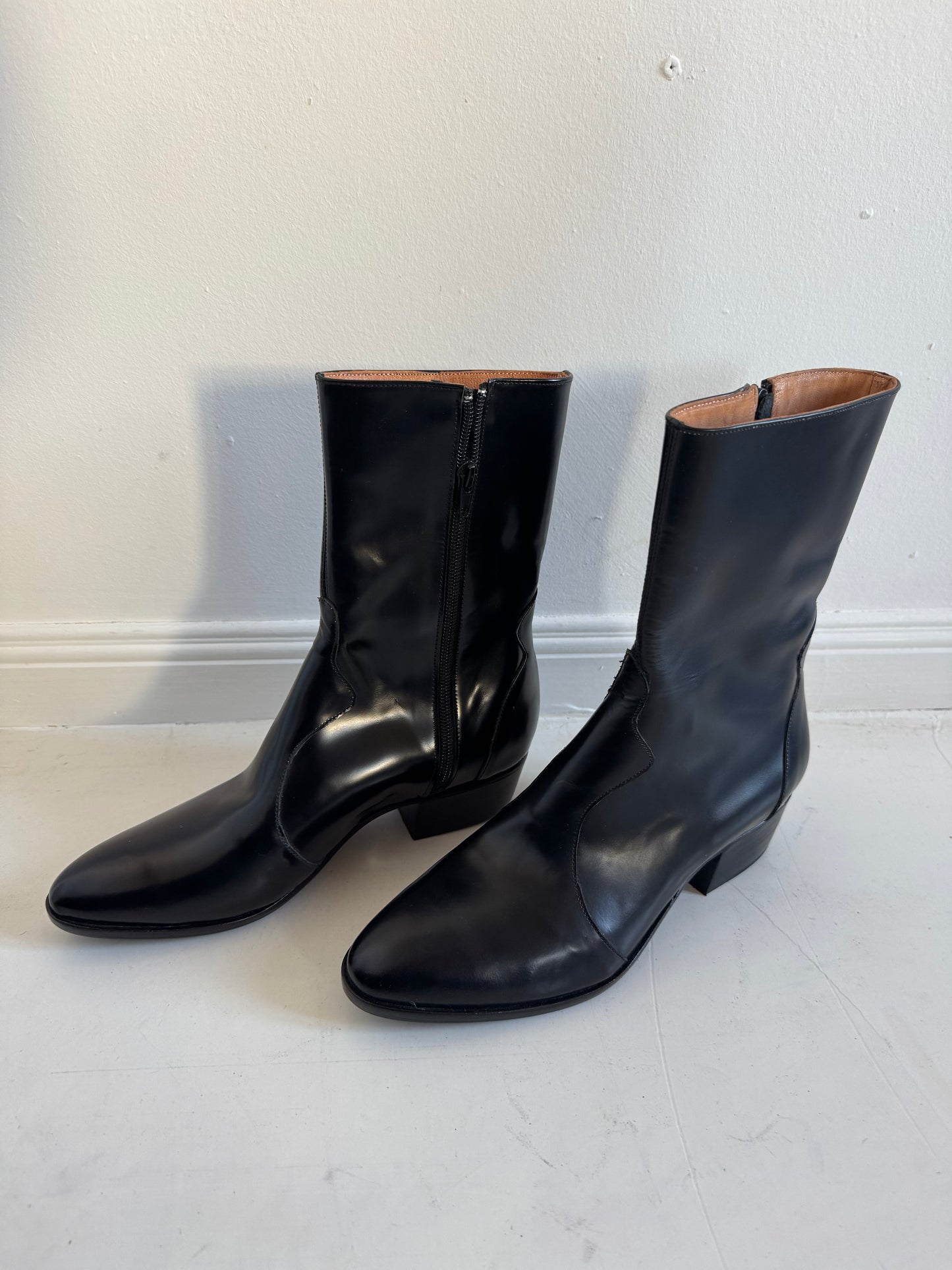 Guada Boot in Black Size 38