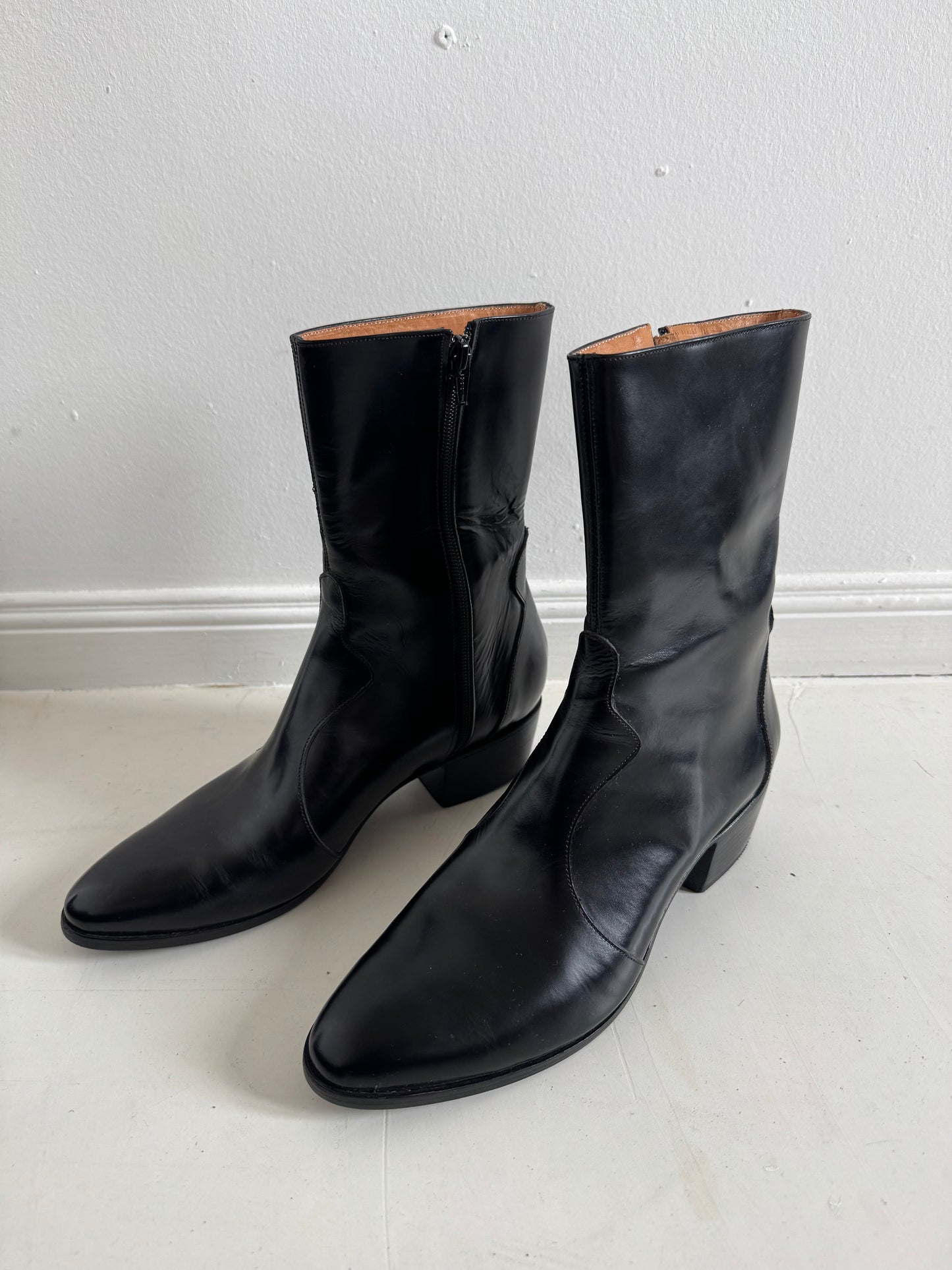 Guada Boot in Black Size 40