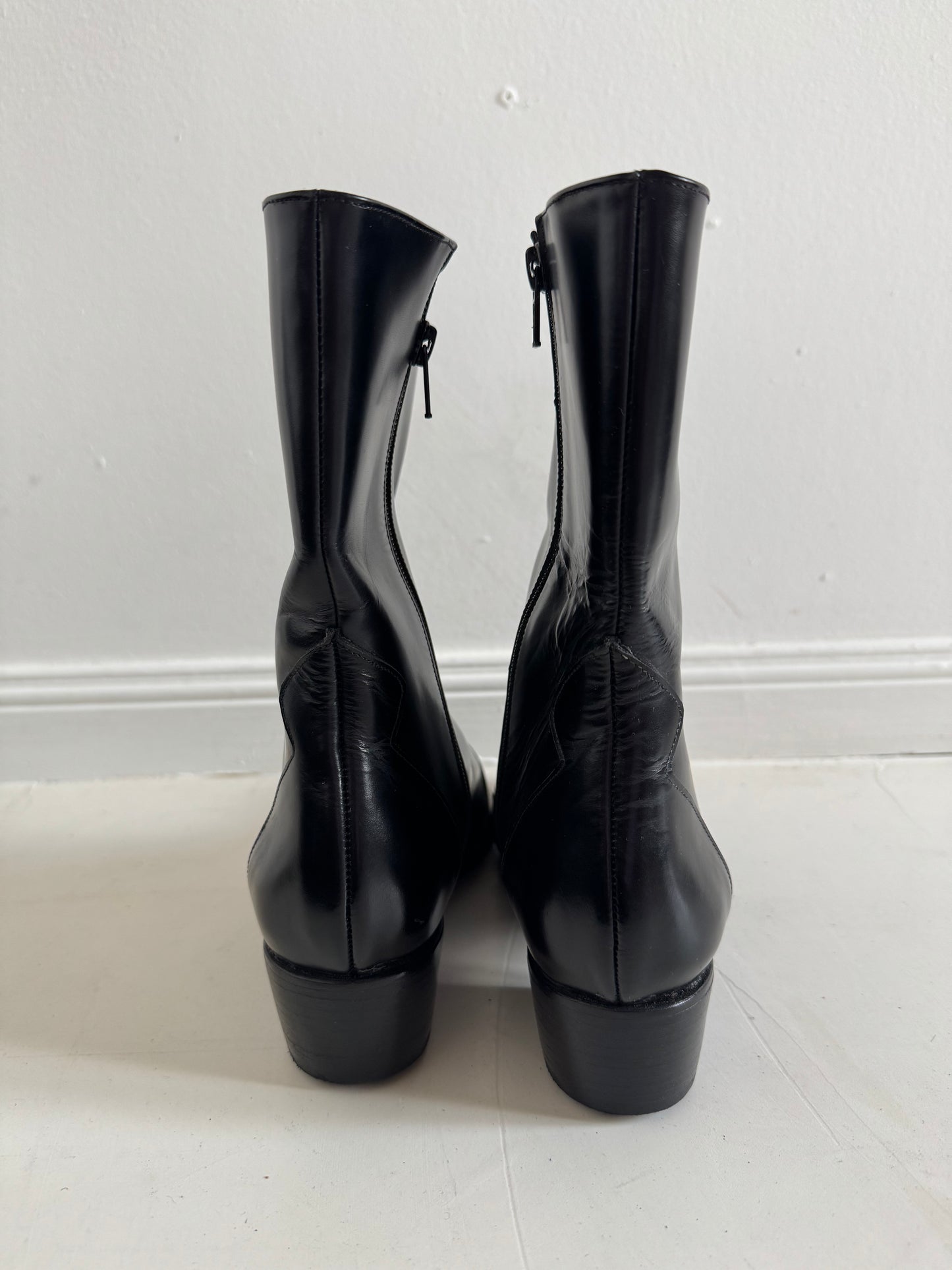 Guada Boot in Black Size 40