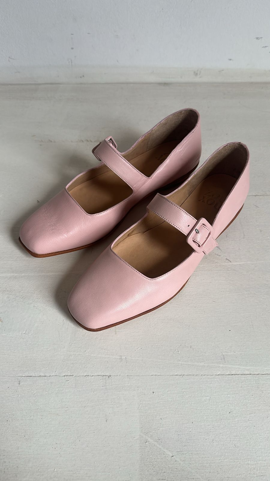 Eugenia in Pale Pink Size 37