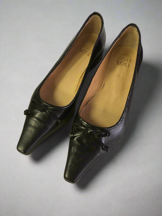 Ema in Black Size 40