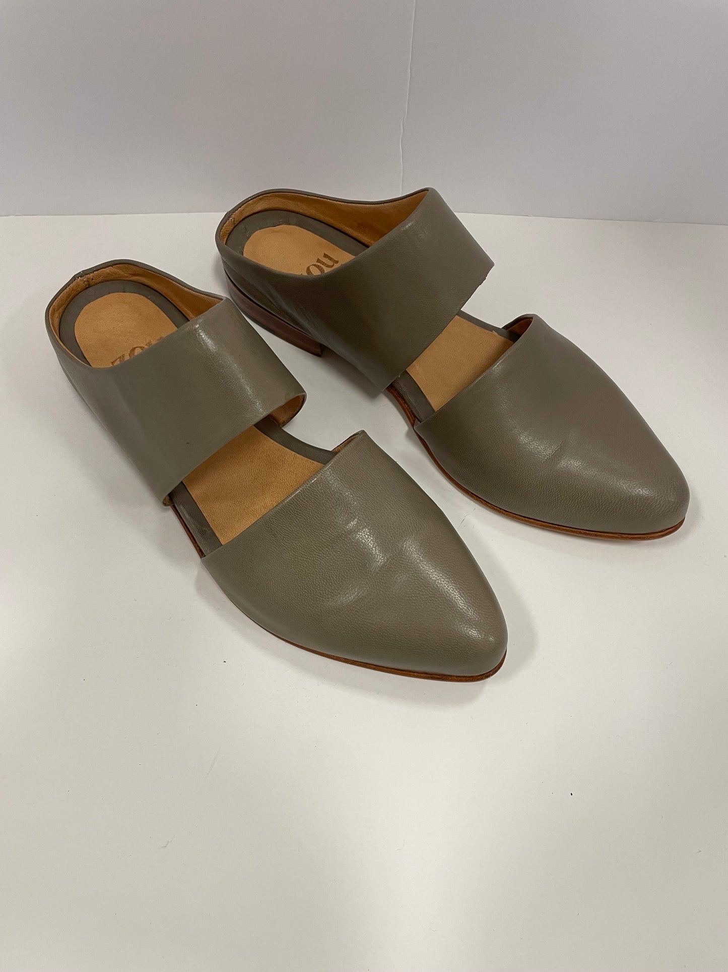 Mule in Shiitake Size 41
