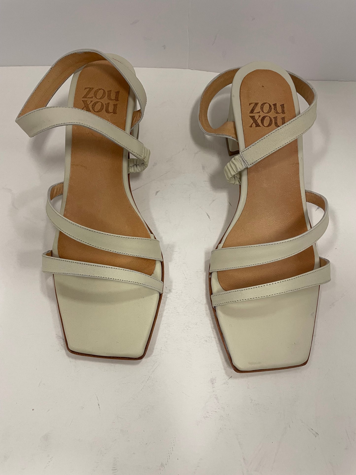 Delfina Sandal in Marfil Size 37.5