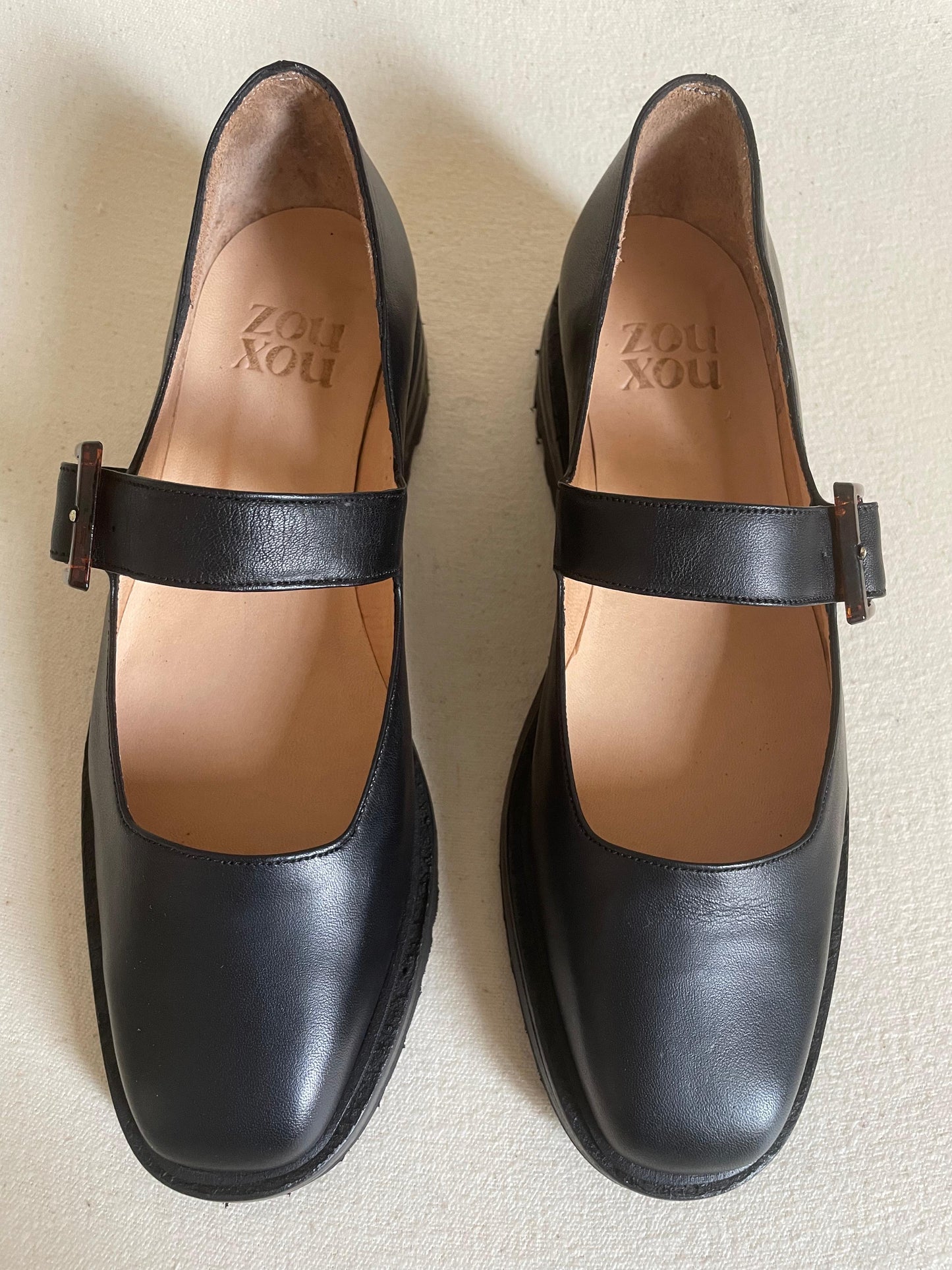 Uchi in Black Size 39