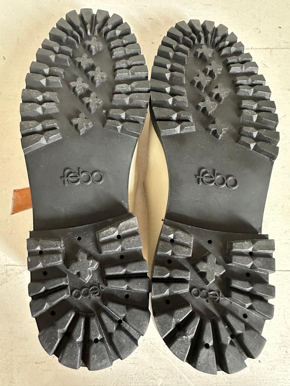 Uchi Flat in Marfil Size 41