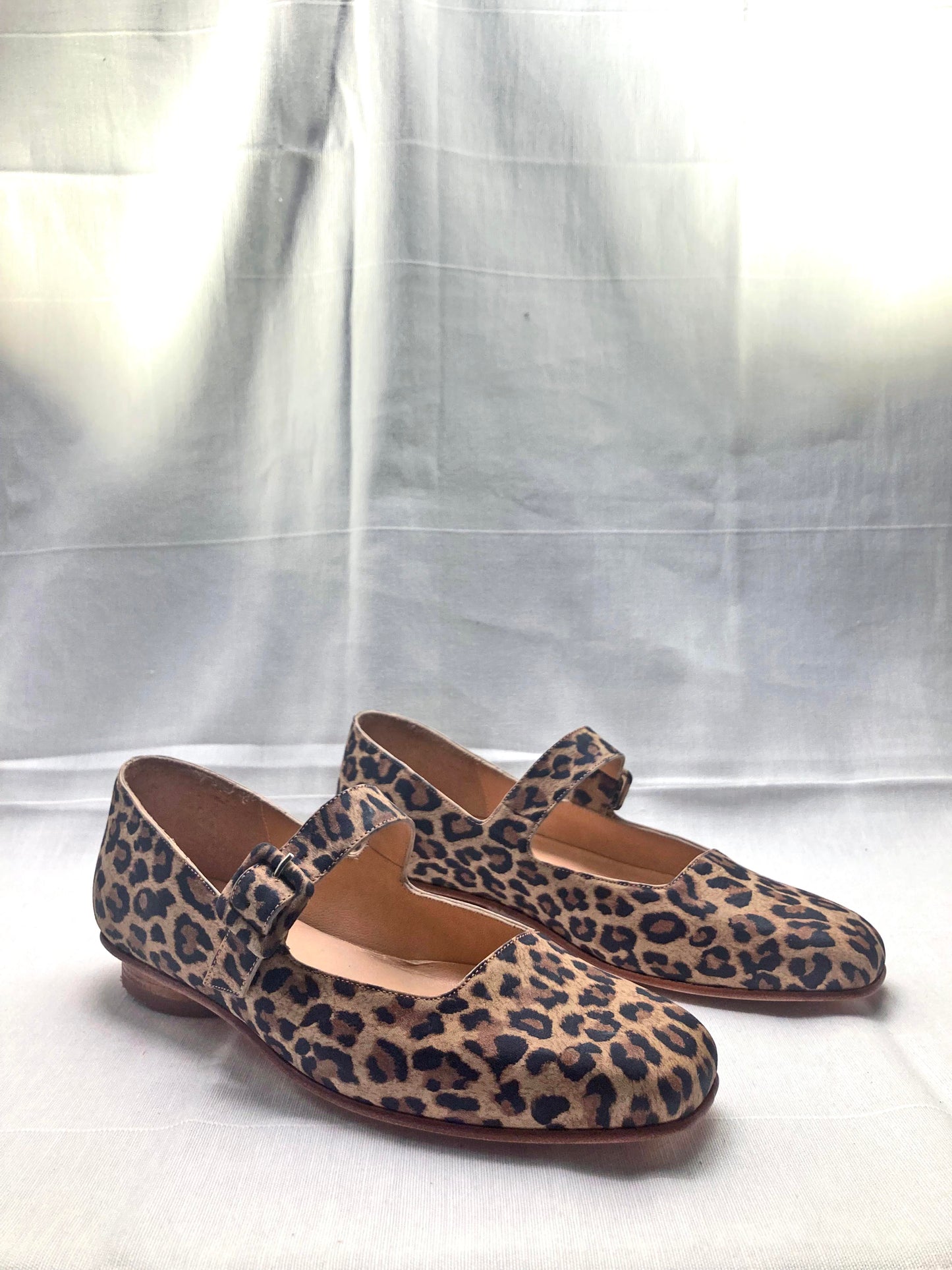 Eugenia Flat in Leopard Size 38