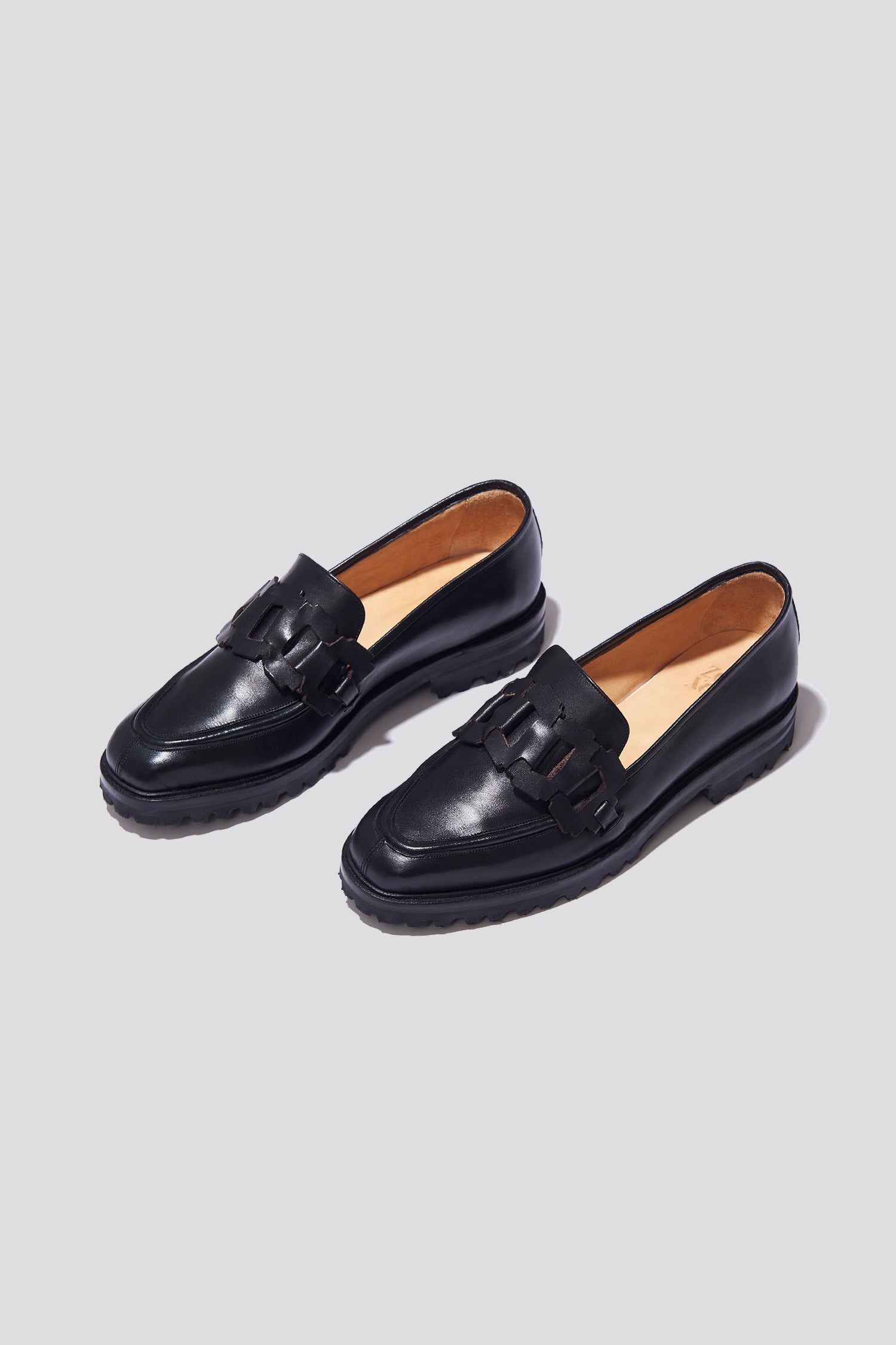 【NONCODE】Trim color matching leather loafers Special Combination Piccadilly : Ref: 735023-001 – These
