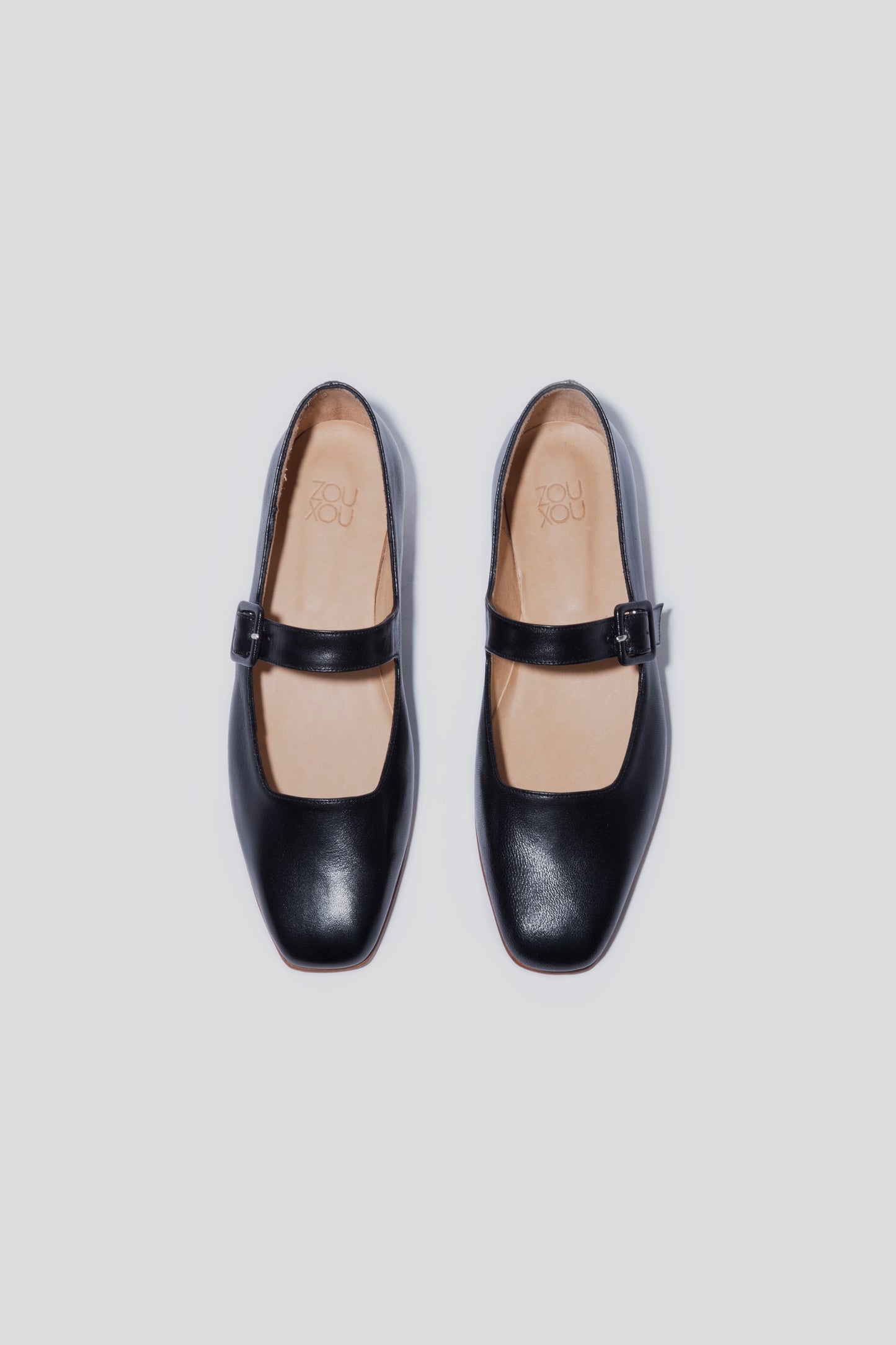 Eugenia Flat in Black